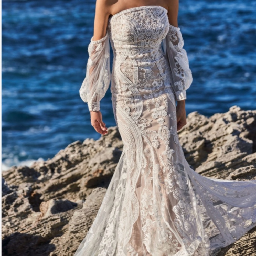 NWT Vow’d Wedding Gown